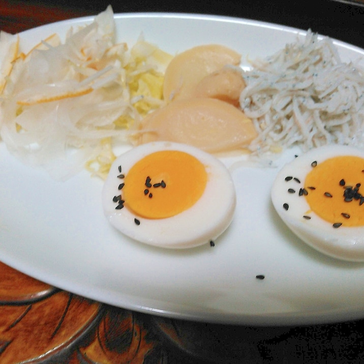 茹で筍&茹で卵のプレート